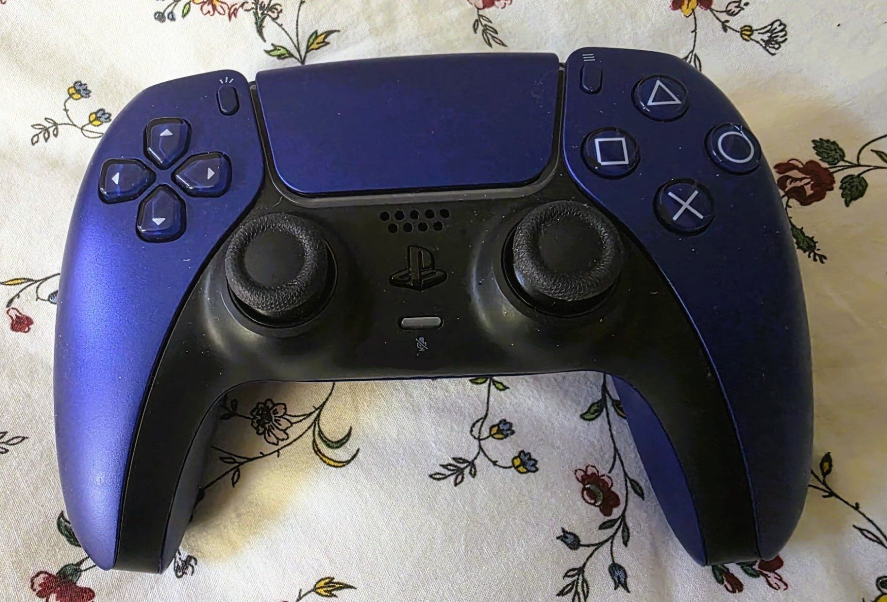 Sony Controller: Controller PS5 – Usato da Neuchatel venduto da StevChamb110