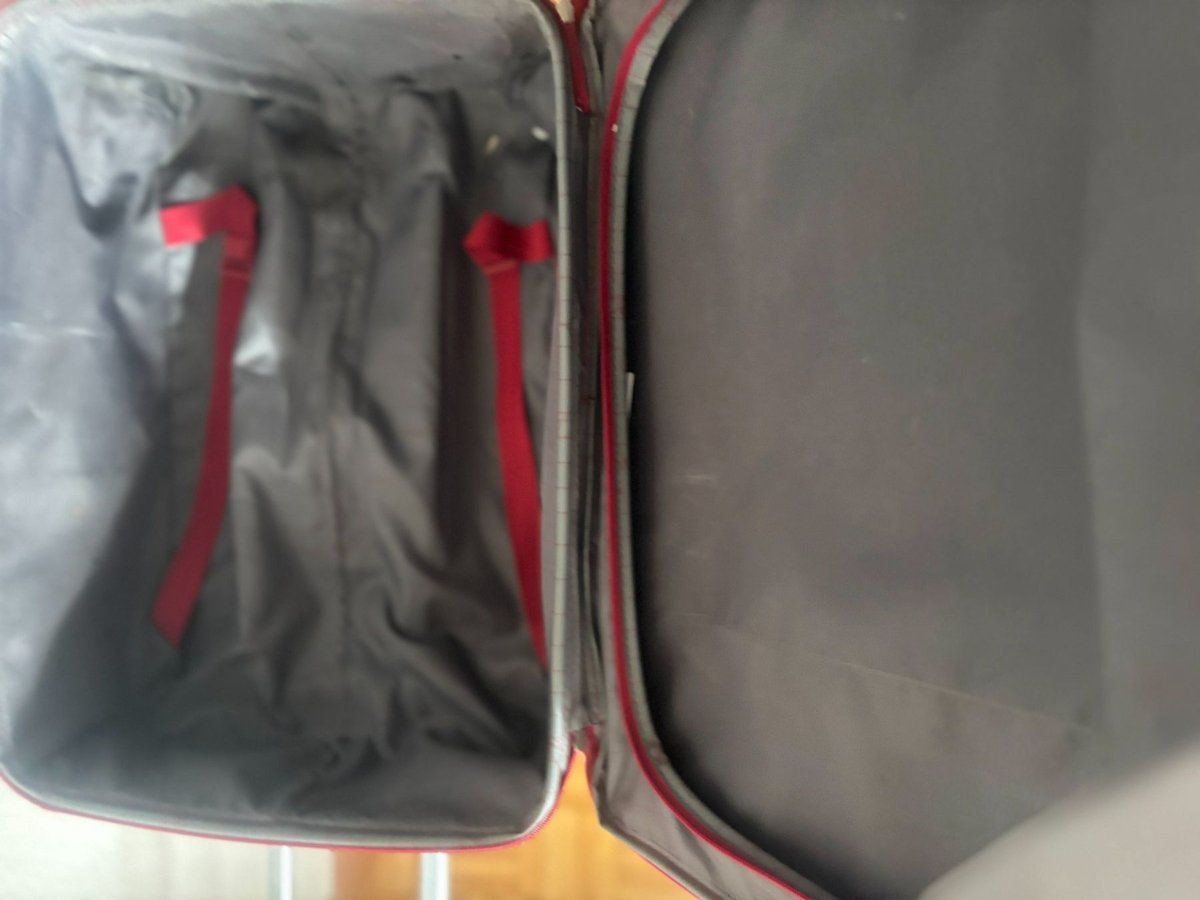 Altro in Aeronautica: Samsonite Koffer, bordeauxrot, mit 2roller mit Zahlenschloss – Usato da Wallisellen venduto da ASZT 3
