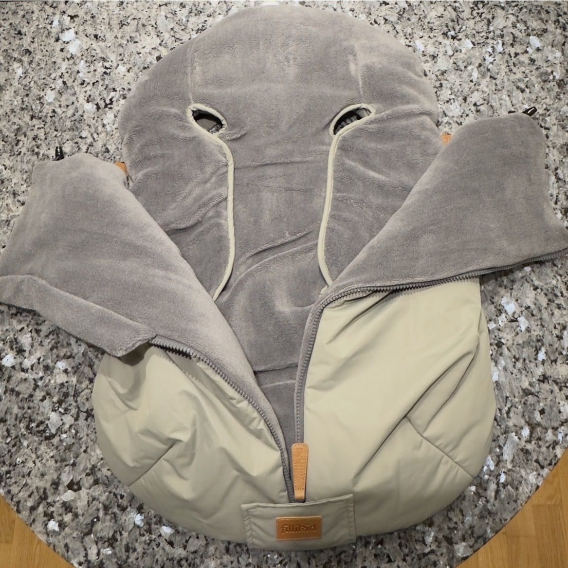 Fillikid Sacchi a pelo: Fusssack Kinderwagen guter Zustand – Usato da Rümlang venduto da gt20 1