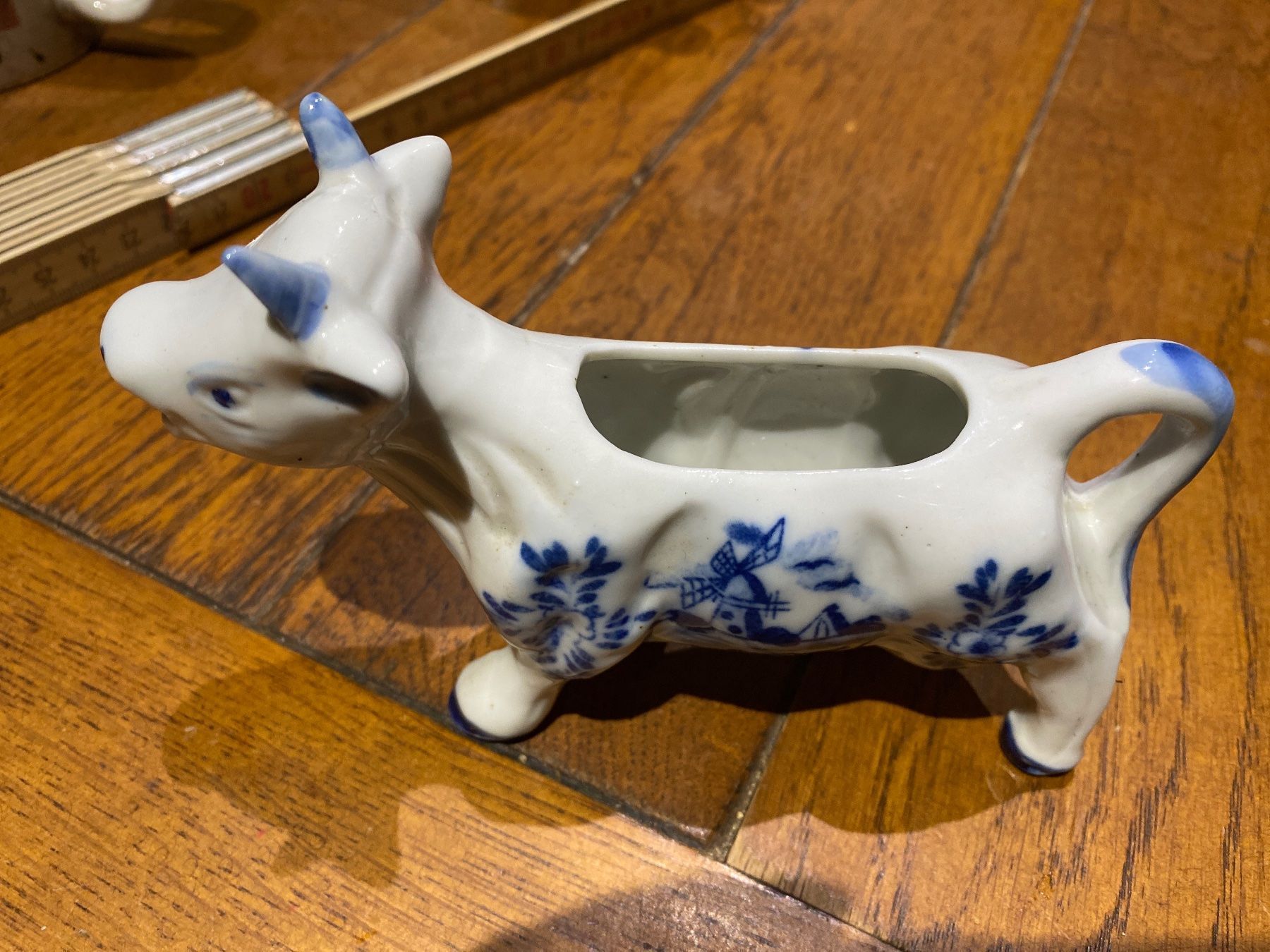 Karaffen: Milchkanne kuh pot lait vache – Gebraucht aus Lajoux JU von Briard0 1