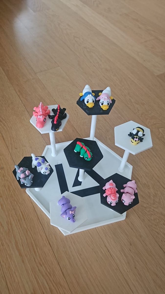 Giocattoli: Loriora Tierfiguren, 3D Druck, neu! – Nuovo e nell'imballaggio originale da Meggen venduto da Atw_22_E 1