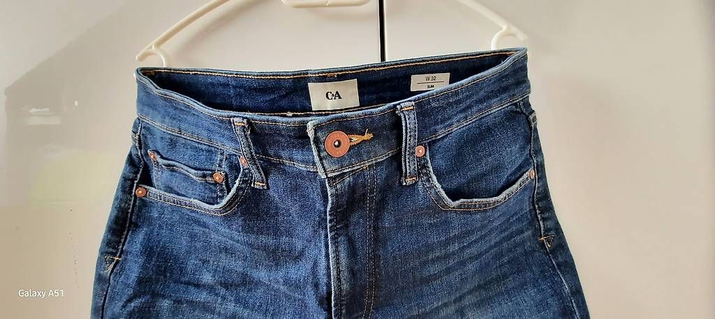Jeans: ***C&A*** Jeansshorts Gr 32 – Usato da Wädenswil venduto da H2H_Secondhandshop 3