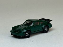 Herpa Porsche 930 Turbo grün