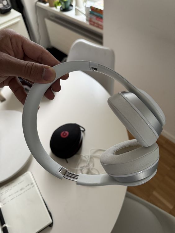 Beats Solo Wired Headphones White 3