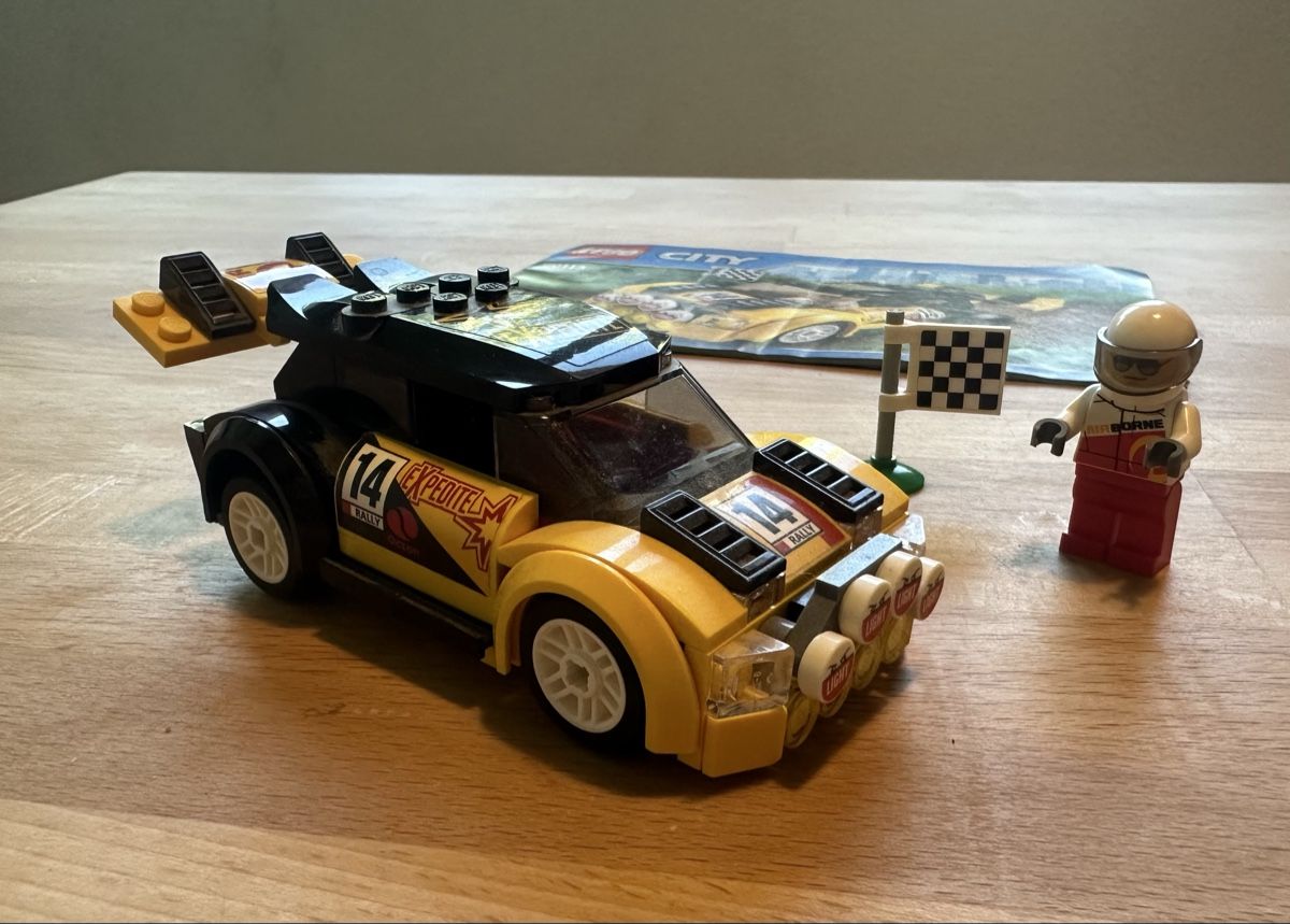 Lego Kit di costruzioni: Lego City, Set 60113, Rallye Auto – Usato da Erlenbach ZH venduto da grimmsurt 2