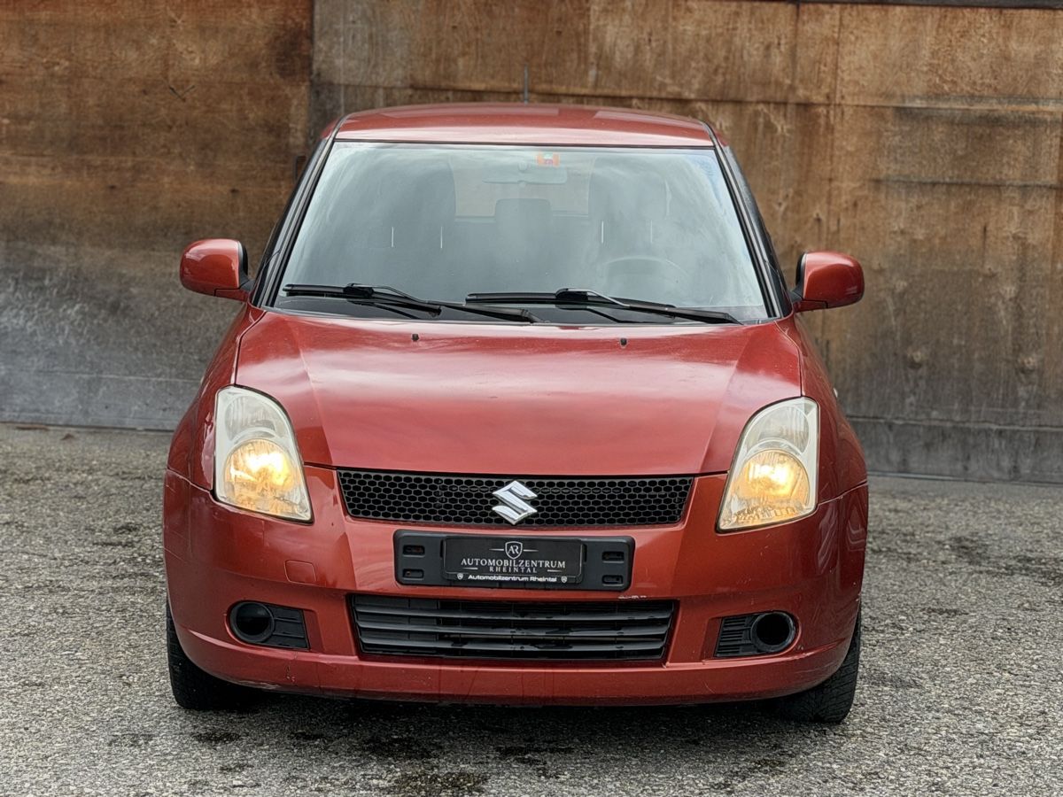 Suzuki Automobili: Suzuki Swift 1.3 4WD – Usato da Altstätten SG venduto da ism_8vc9 1