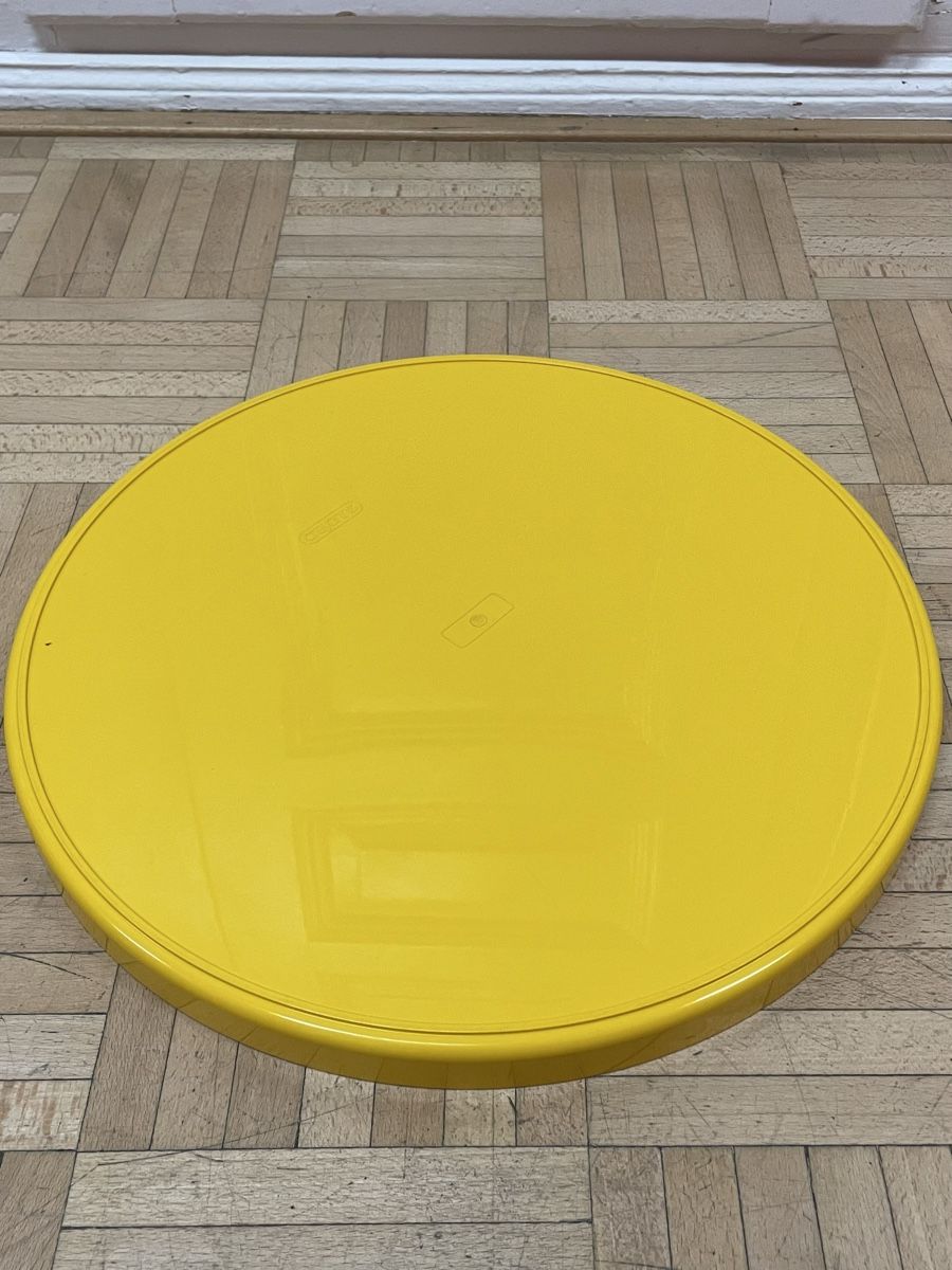 Piatti di portata: Rundes 70s Design Tablett Crayonne Kunststoff Serviertablett – Usato da Zürich venduto da Vintagewiesel 5