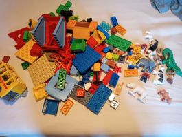 150 Lego Duplo Bausteine und Teile