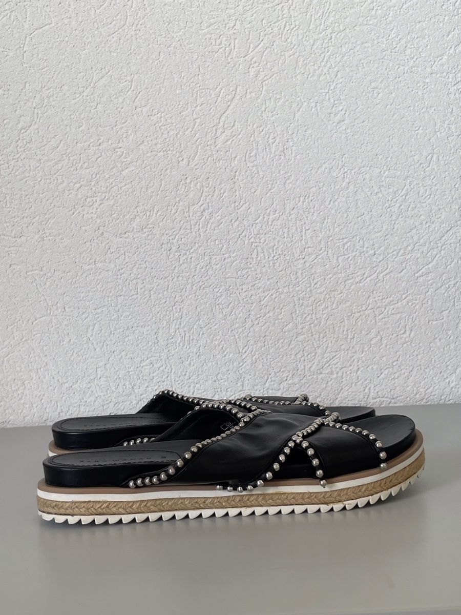 Zara Scarpe da donna: Mules ZARA cloutées pointure 38 – Usato da Vuadens venduto da Nina11 1