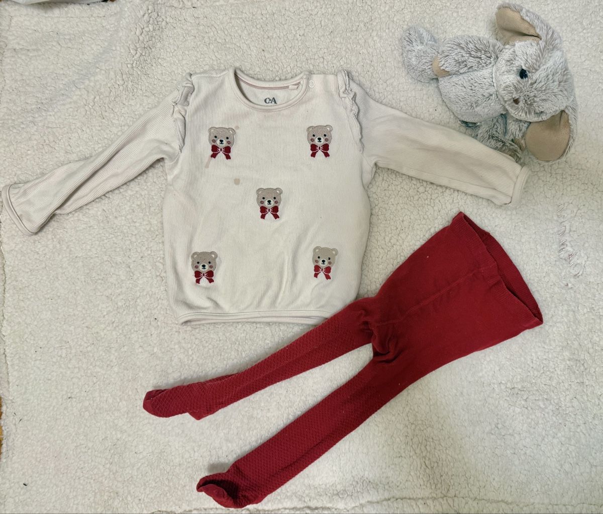 C&A Lotti & Set di vestiti: Süsses rote Teddy Outfit Gr. 80 – Usato da Horgen venduto da AA.AW55