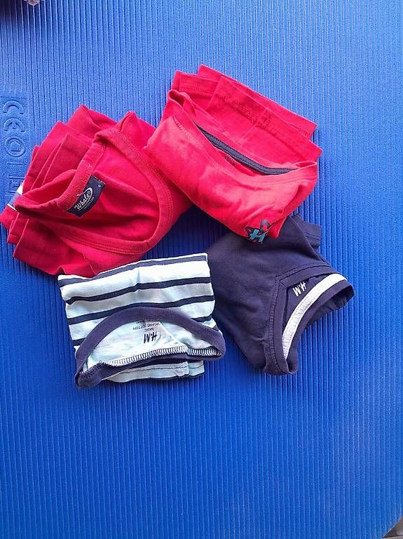 Hemden, T-Shirts & Polos: T-shirts /3-4 jaehrig – Gebraucht aus Uster von KNiki