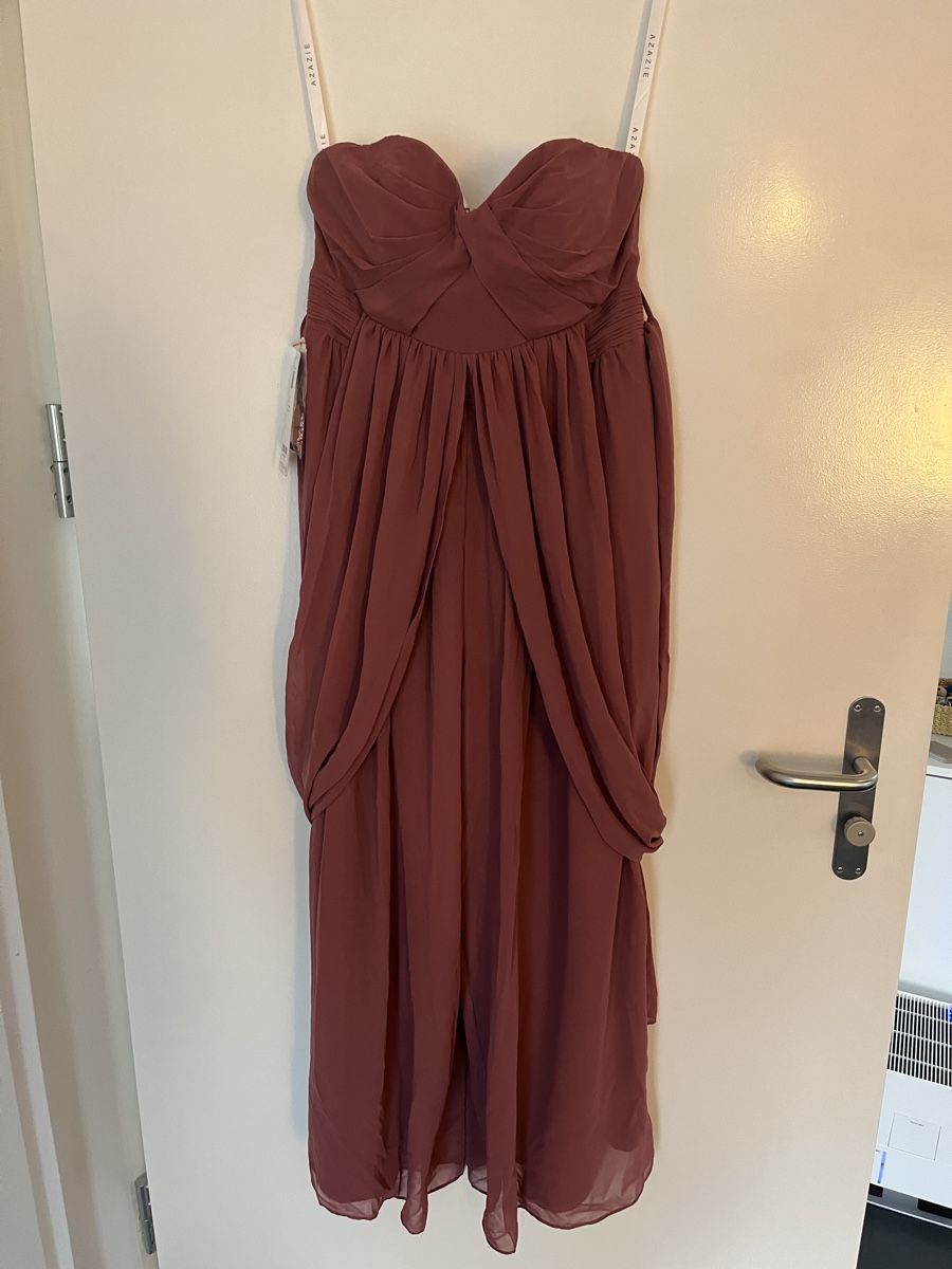 Tute: Wandelbarer Jumpsuit schulterfrei – Nuovo e nell'imballaggio originale da Aarau venduto da deborahlaura