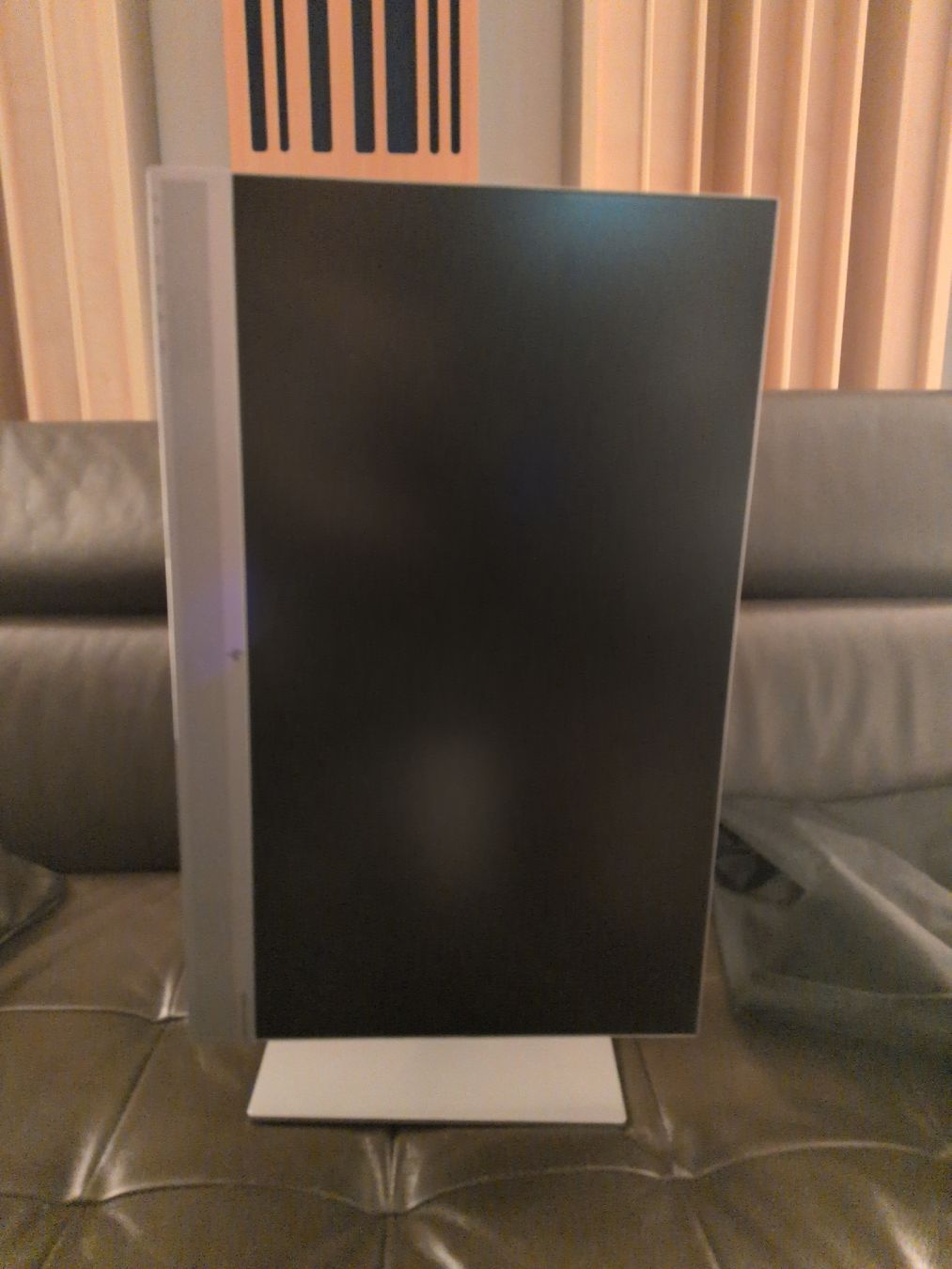 Hewlett Packard Monitore: 2 Ecrans HP E243m 23.8" bon état – Gebraucht aus Gland von Kyostal