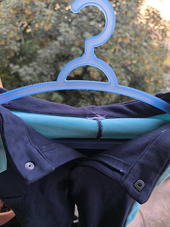 Pantaloni: Pantalon équitation fille 8ans  – Usato da Estavayer-le-Lac venduto da cht_55s8