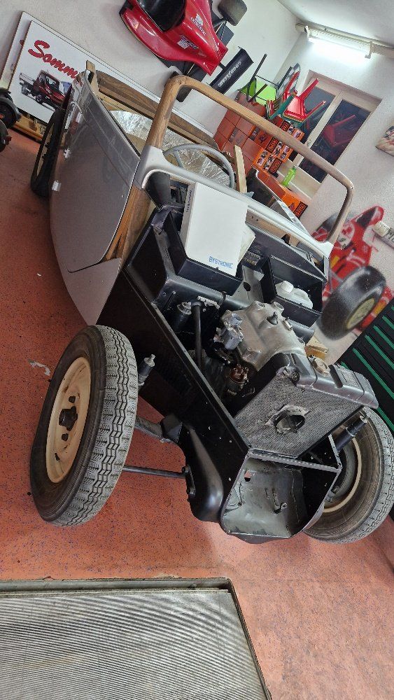Lancia Automobili: Lancia Aprilia Oldtimer, – Difettoso da Murgenthal venduto da Soemmio 3