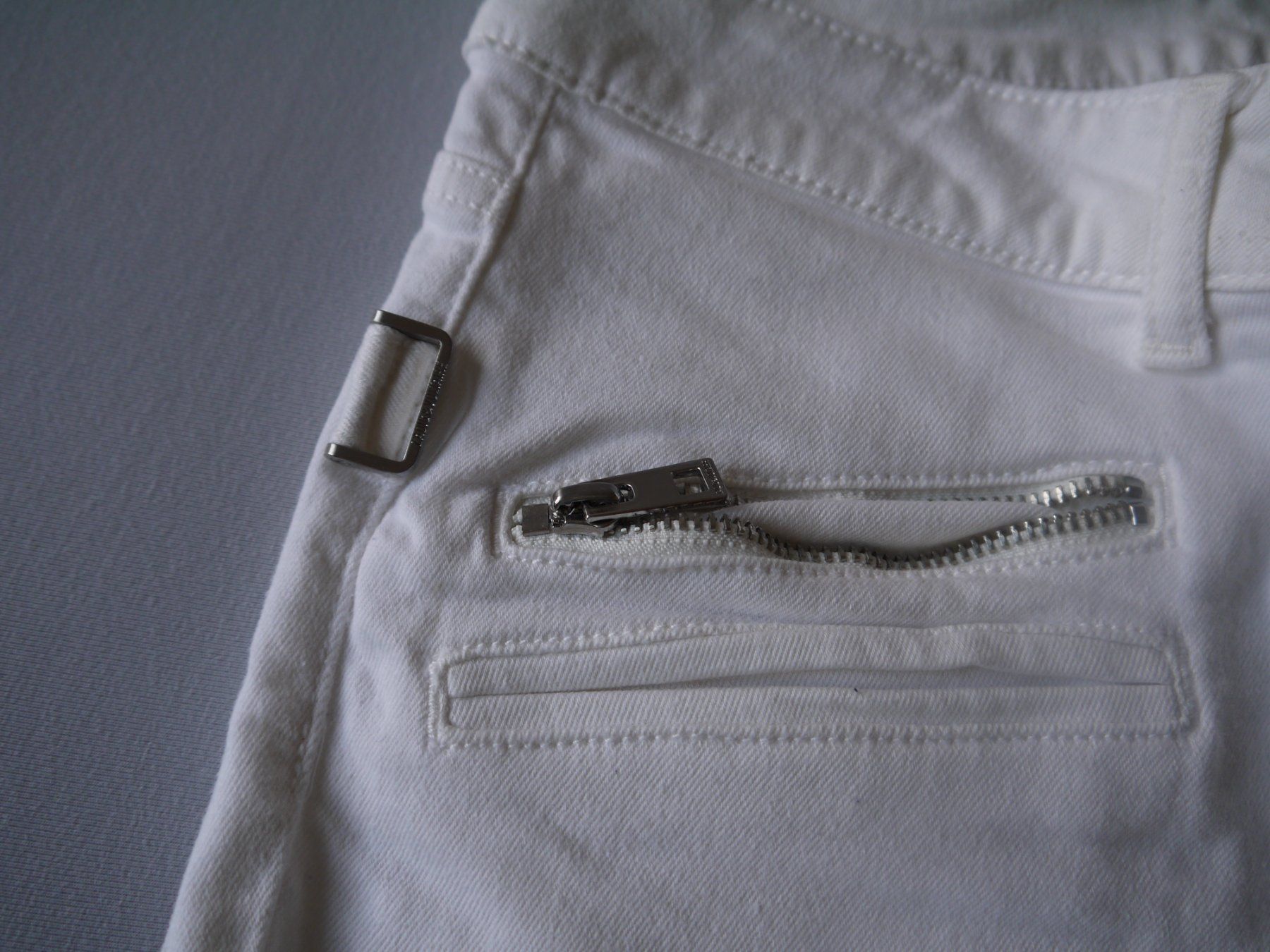Zadig & Voltaire Jeans: Zadig & Voltaire  Hose  Gr.26 – Usato da Hagendorn venduto da Blaf 1