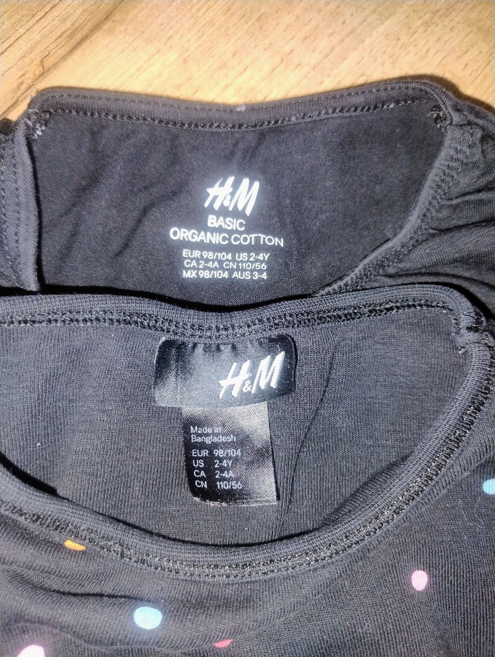 H&M Maglioni & Felpe: H&M 2 Langarmshirts, Gr. 98/104 – Nuovo (secondo la descrizione) da Olten venduto da Debbiewr 1