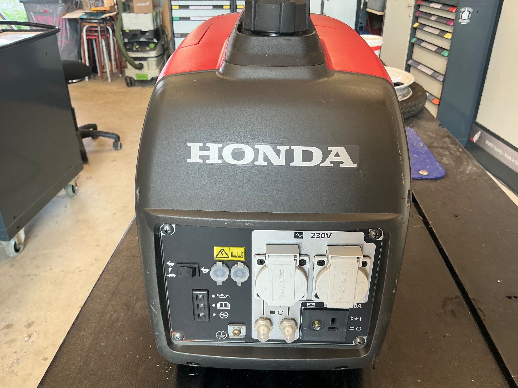 Honda Generatori di corrente: Generator Honda – Usato da Rafz venduto da Schwarzbach 2