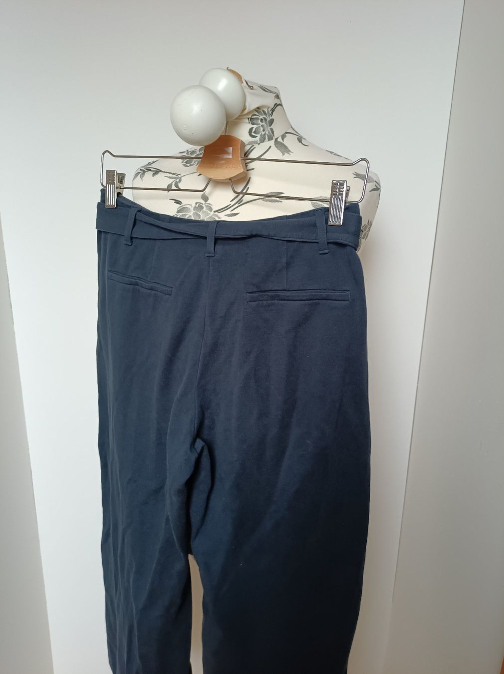 Hessnatur Hosen: 7/8 Stoffhose Hess Natur Baumwolle – Gebraucht aus Peccia von LillyMarie98 5