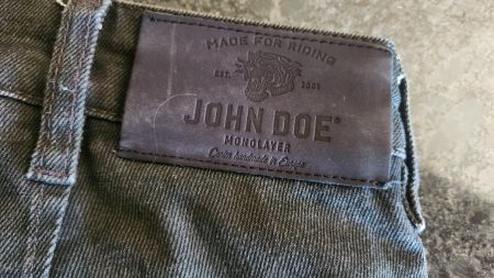JOHN DOE Jeans Grösse M Monolayer guter Zustand