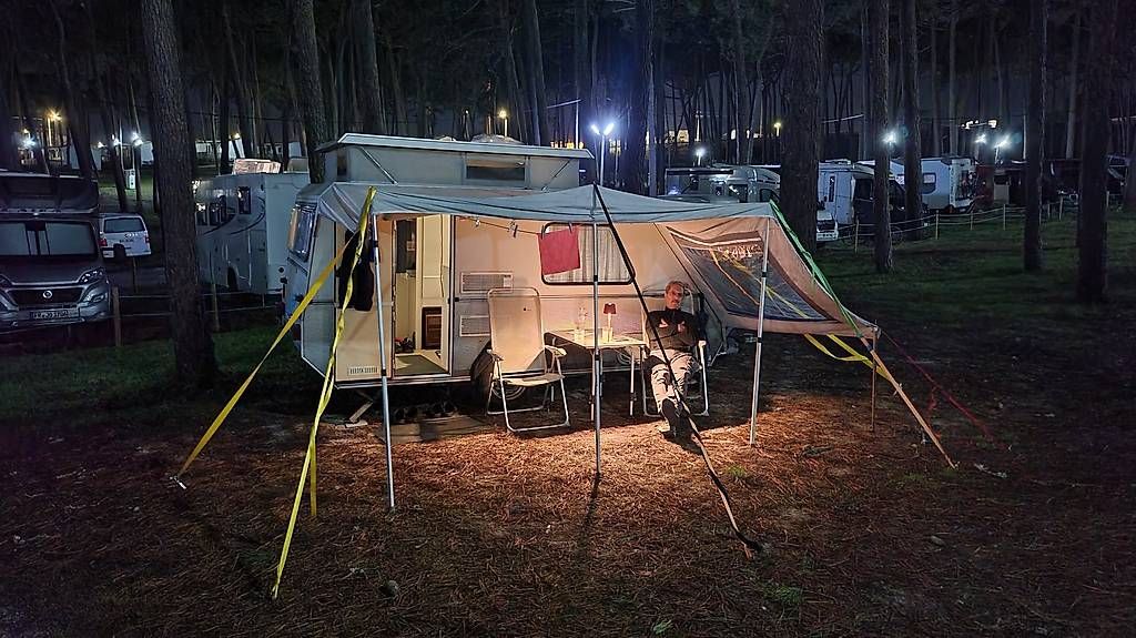 Veicoli da campeggio: Wohnwagen KIP KK 37 – Usato da Utzenstorf venduto da uli_zb6n 3