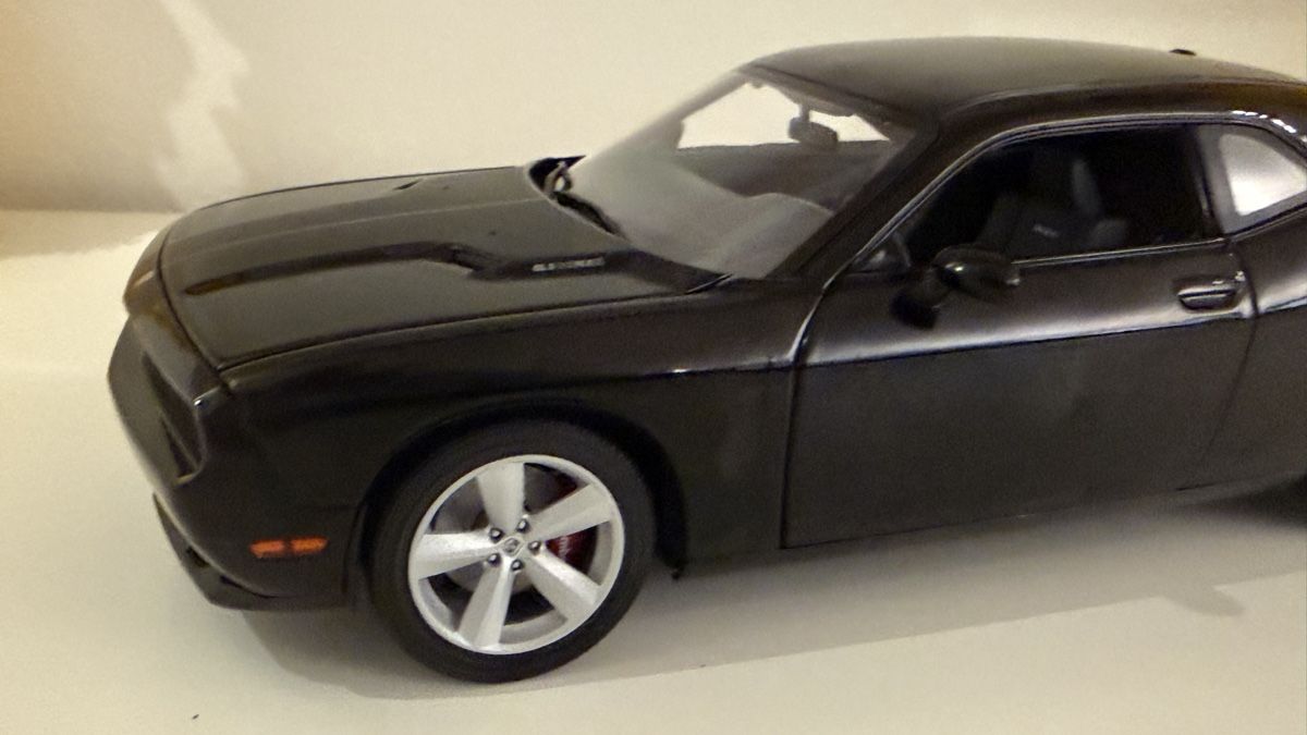 Dodge Modellini d'auto: Dodge Challenger SRT8 George Washington Edition 2010 - Samml – Nuovo (secondo la descrizione) da Basel venduto da Zomeg 5