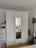 White 3-door wardrobe with mirror 