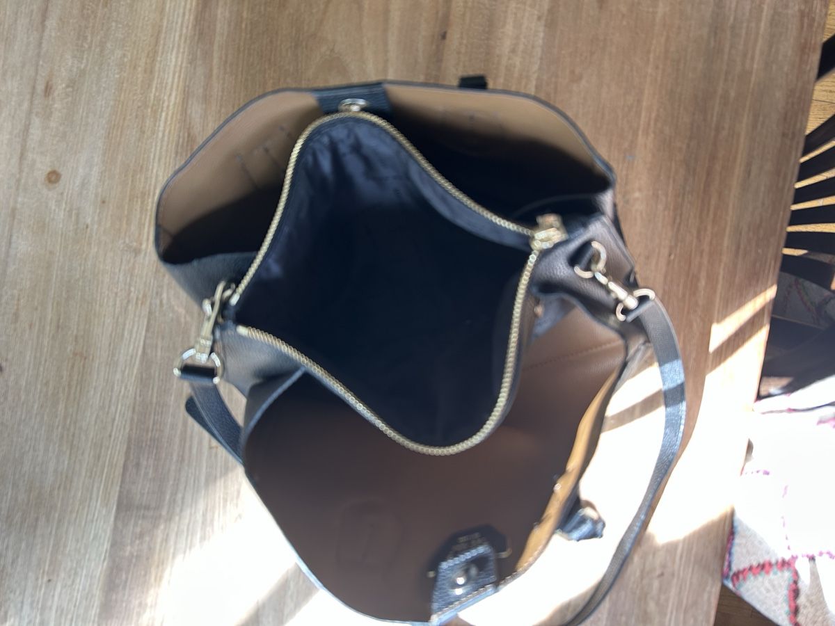 DKNY Borse da donna: Handtasche – Nuovo (secondo la descrizione) da Zürich venduto da elg_rqw7 2