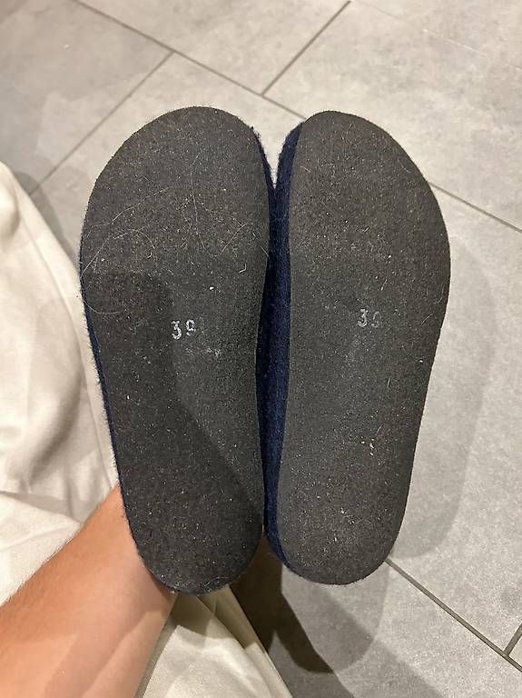 Damenschuhe: Magicfelt Hausschuhe Blau EU 39 – Gebraucht aus Gams von Mextop 2