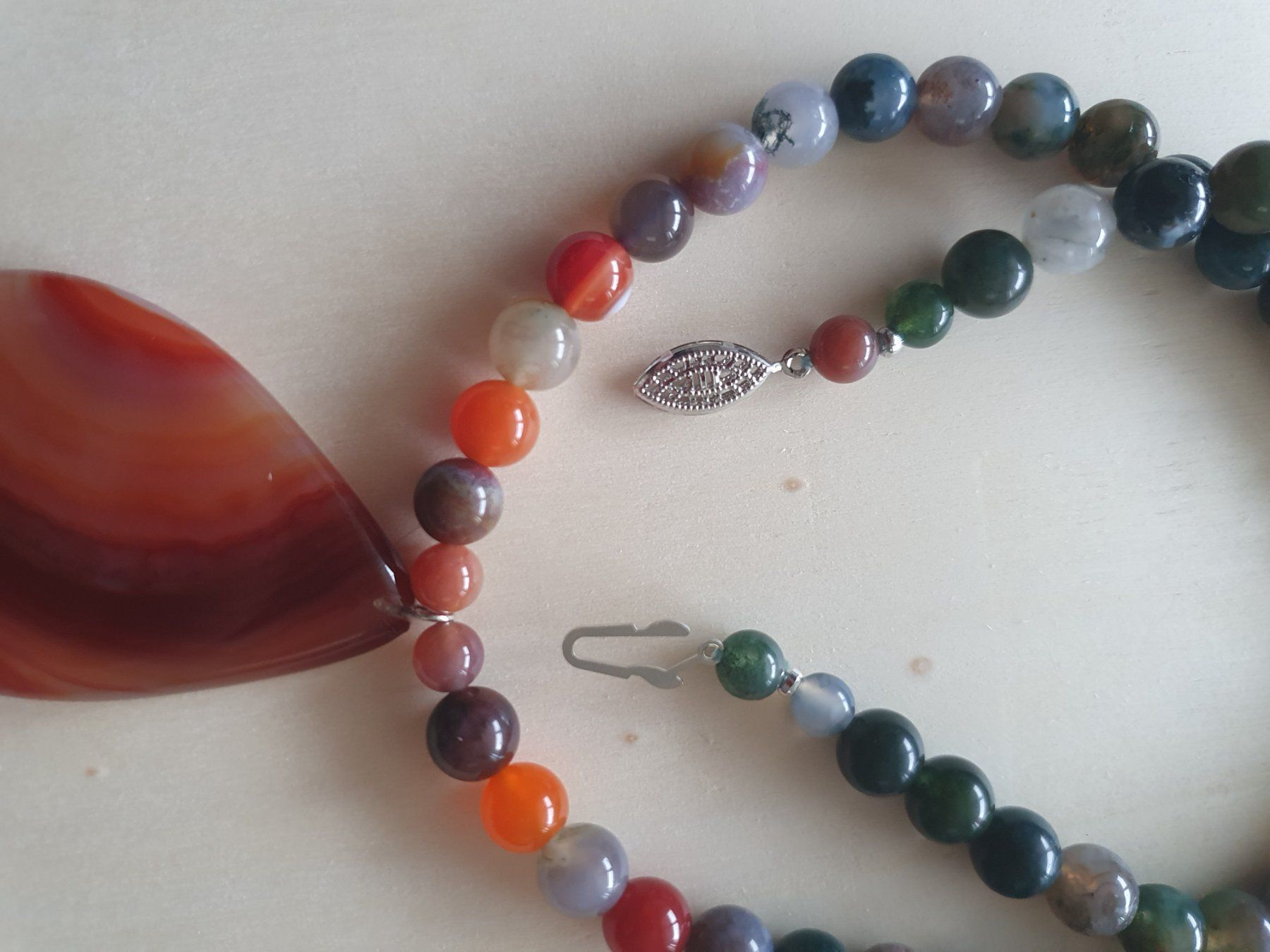 Colliers: Agate Set – Neuf (Voir description) à Benglen par Meercat3 3