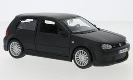 VW Golf IV R32 2002-2004 matt-schwarz        1:24 von Maisto