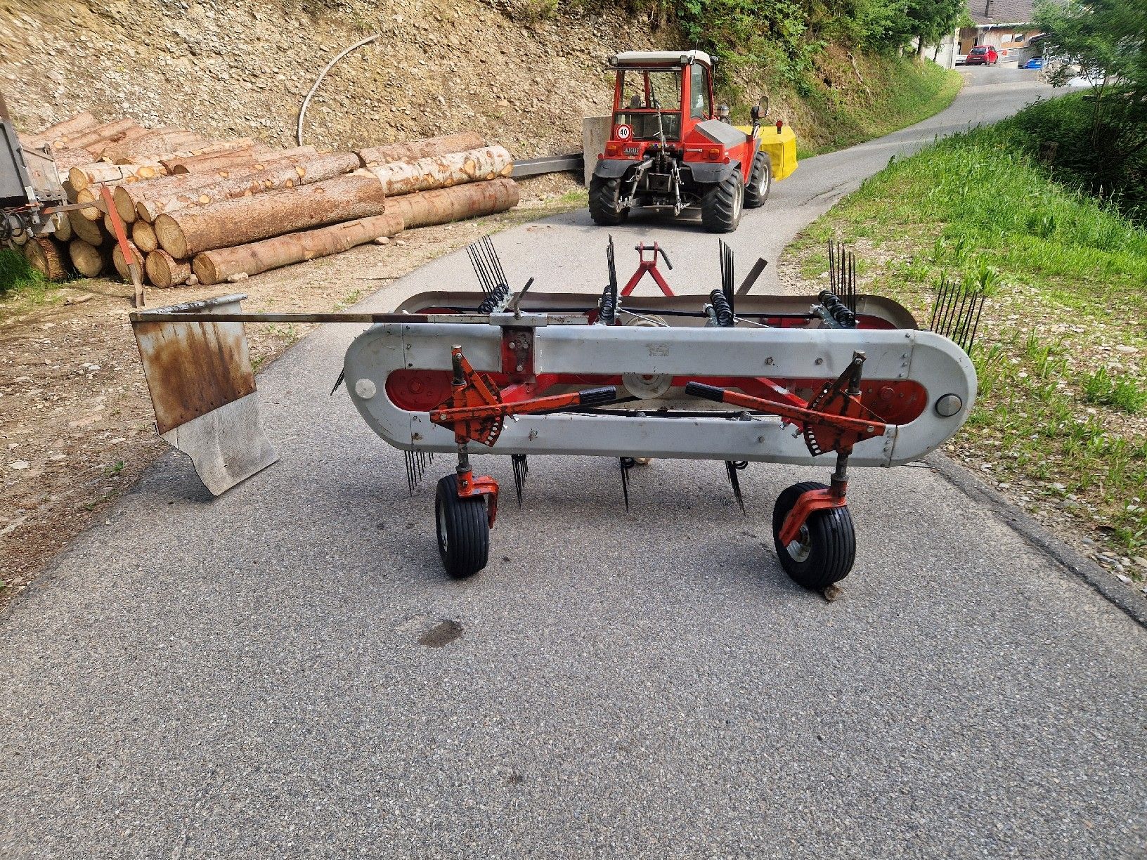 Raccolta foraggio grezzo: Bandrechen ST 180 – Usato da Eggiwil venduto da nic_yf7s