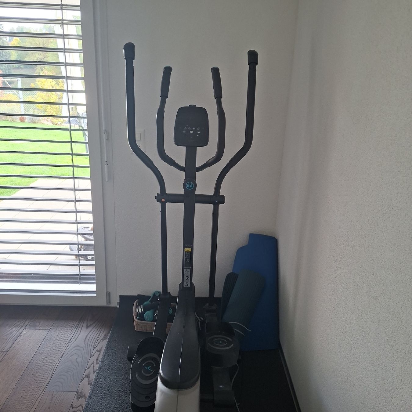 Decathlon Hometrainer: Domyos E-Shape+ Crosstrainer  – Neu (gemäss Beschreibung) aus Wünnewil von Schatz81 3