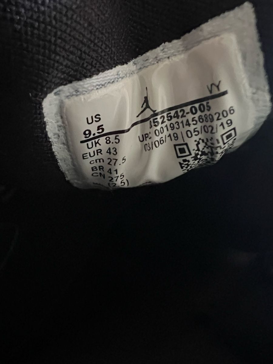 Scarpe da uomo: Jordan 1 Mid Lakers Top 3 – Usato da Wallisellen venduto da Alucard51 4