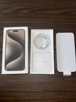 iPhone 15 Pro Max 256GB titane Neuf