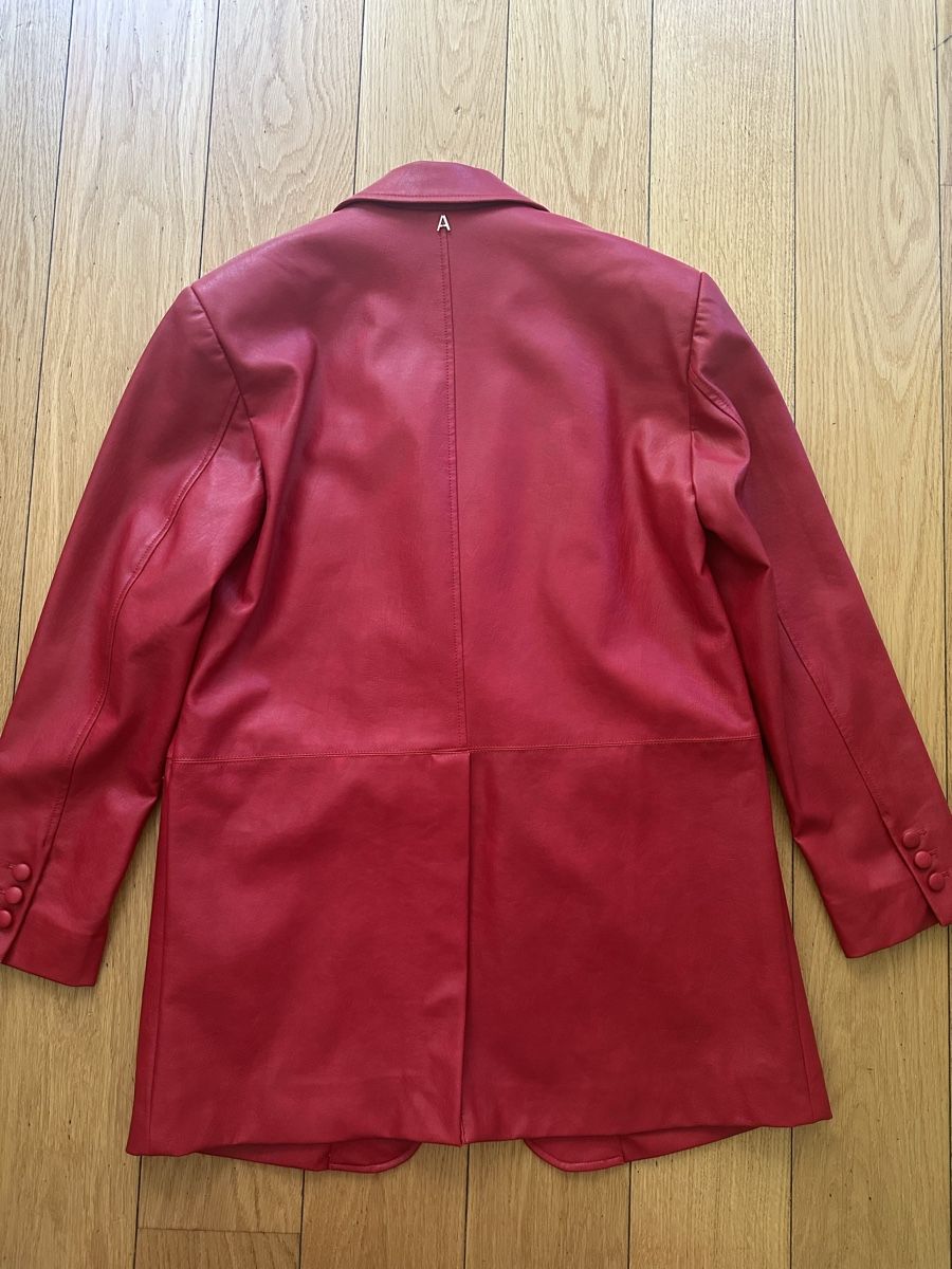 Twinset Giacche: Twinset faux-leather blazer size S – Nuovo (secondo la descrizione) da Geneve venduto da iri_dr5s 5