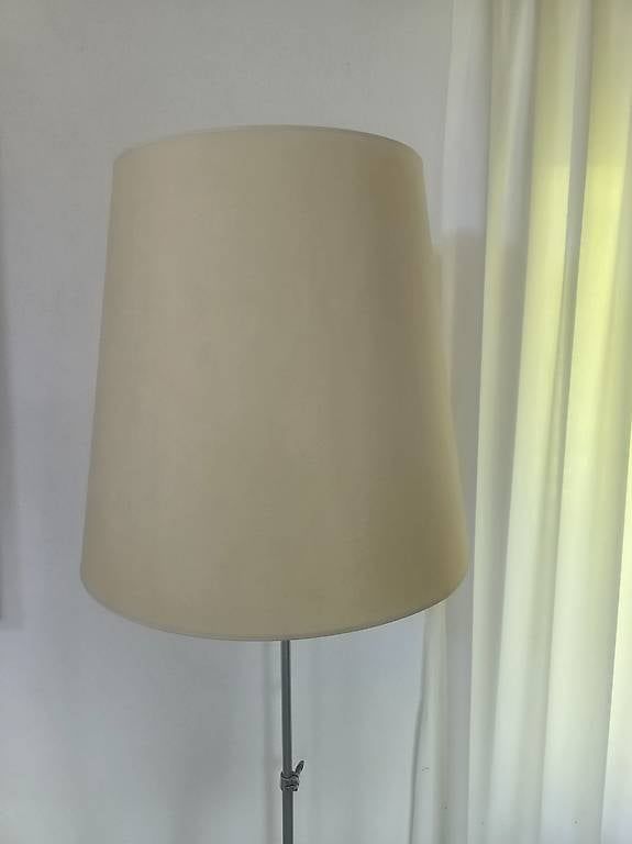 Lampade: Pallucco Gilda Stehleuchte – Usato da Luzern venduto da ChristianK02 1