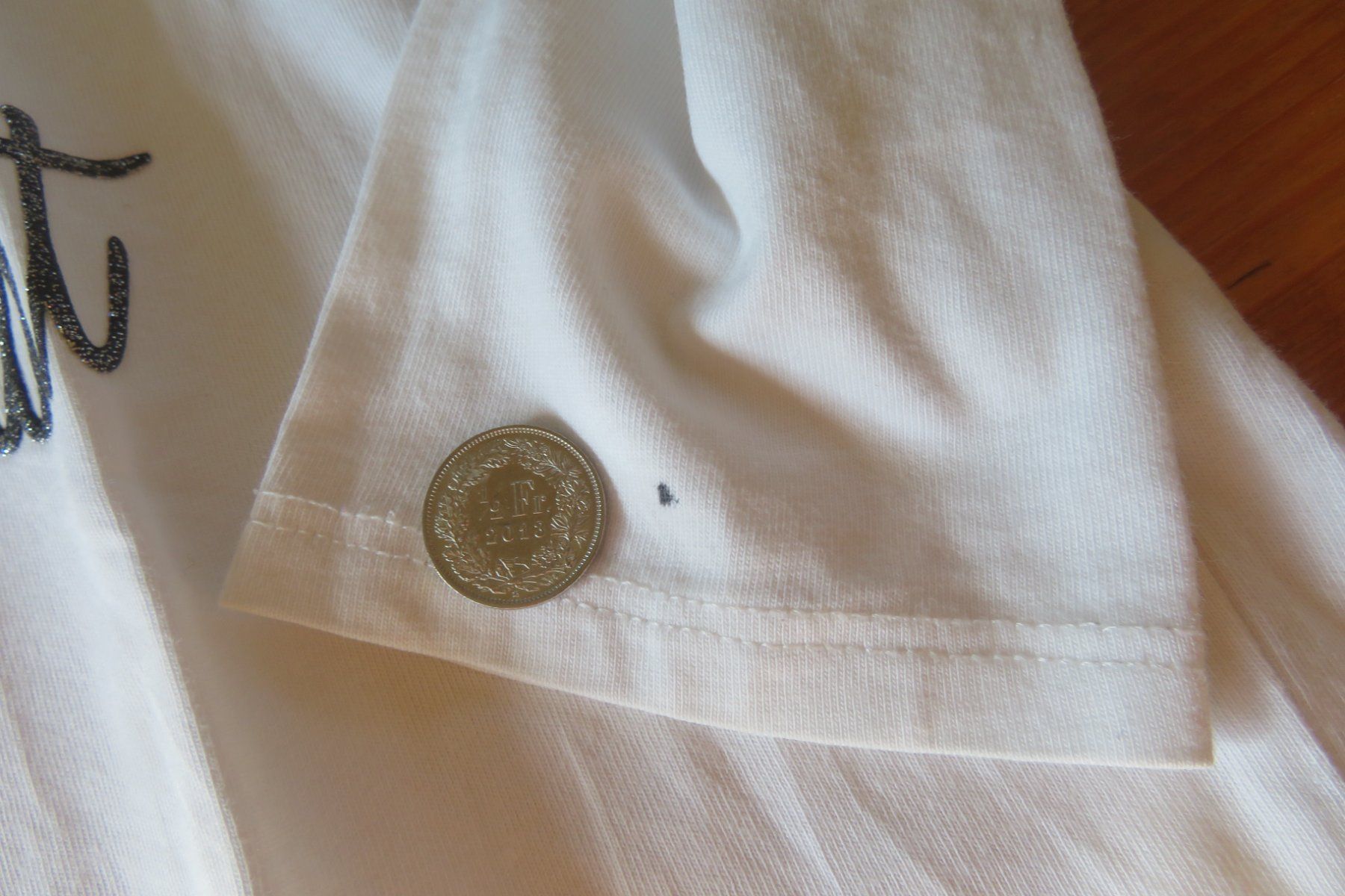 H&M Blusen, T-Shirts & Tops: Langarmshirt in Gr. 146-152 – Gebraucht aus Steckborn von Bibendum02 2
