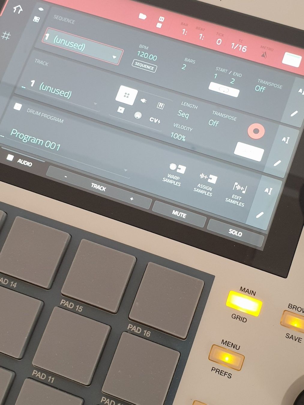 Akai Studioequipment: AKAI MPC ONE – Gebraucht aus Zürich von  5