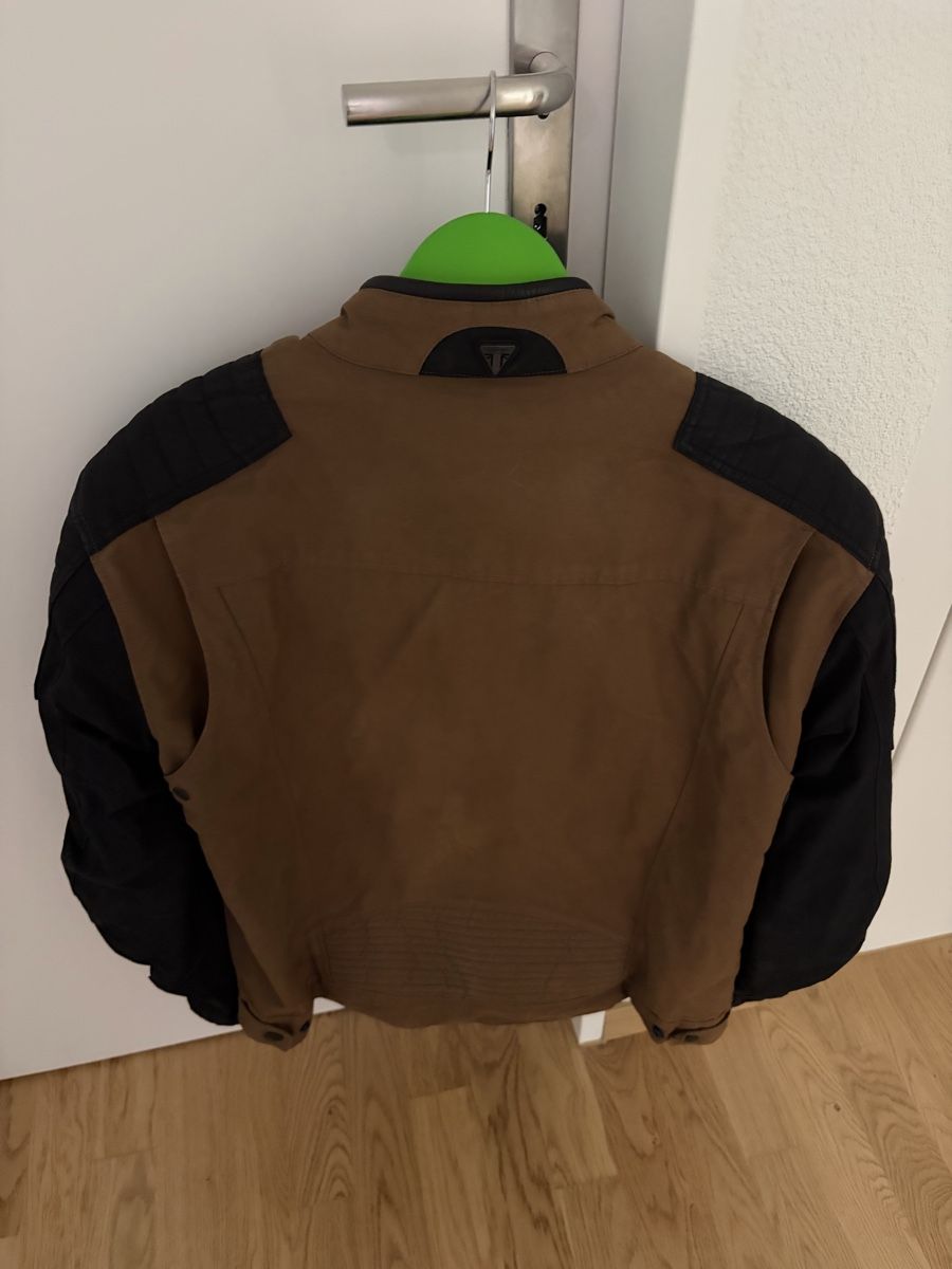 Triumph Jacken: Triumph Motorradjacke – Gebraucht aus Oetwil am See von Lionheartx 1