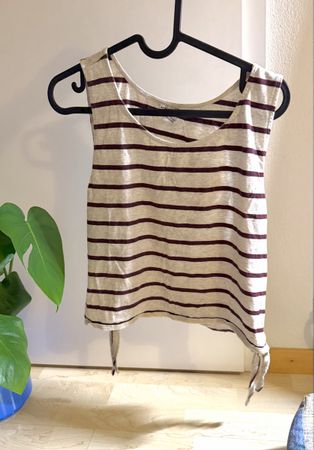 ♡♥︎ FOREVER 21 ♥︎♡ thank top striped