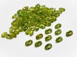 Lot 20.33 ct - 11x Péridots ovales 9x7mm - Valeur 2'400.- Fr