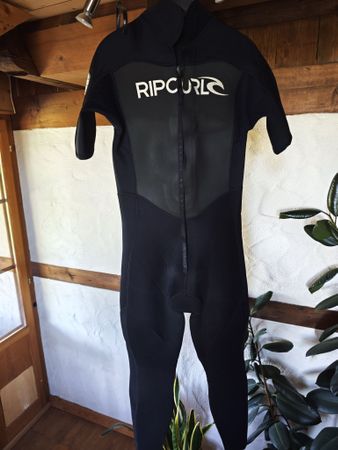 Neoprenanzug Rip Curl schwarz Kurzarm guter Zustand