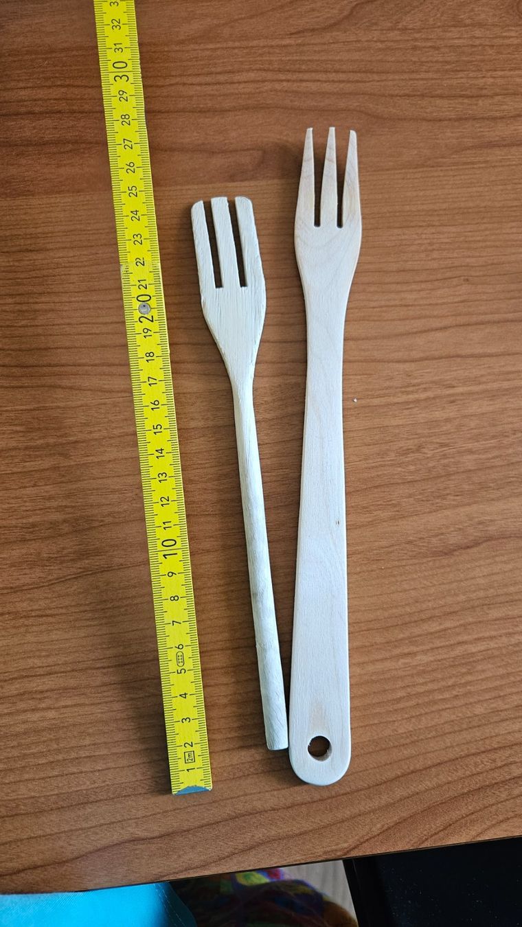 Forchette: Forchettone di legno per cucinare – Usato da Melano venduto da H-Sara 1