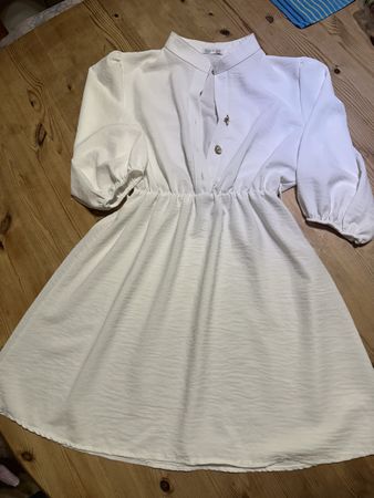 Kleid weiss kurz mit Knöpfen Made in Italy Größe S