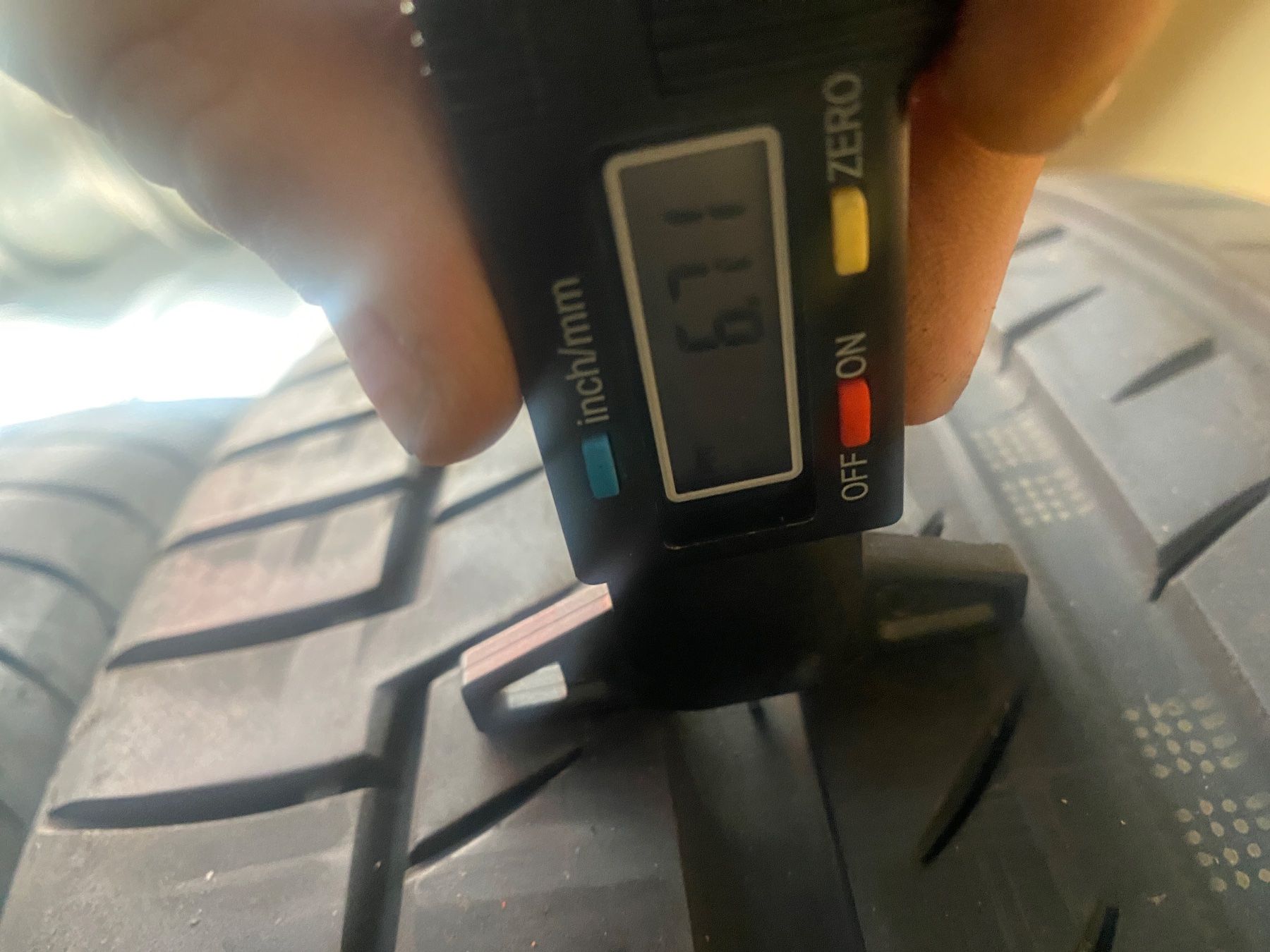 Continental Pneumatici & Ruote complete: 245/45R20 – Usato da Widen venduto da Dinero02 9