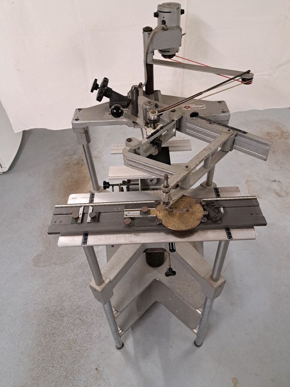 Toutes les machines: Graviermaschine Gravograph – D'occasion à Dottikon par lummerins