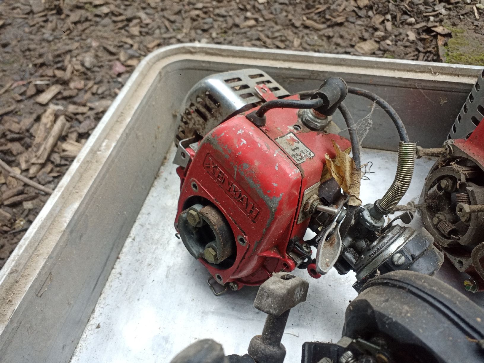 Motori: 2- Takt Motoren Freischneider – Difettoso da Pfäffikon ZH venduto da Mumbo 5