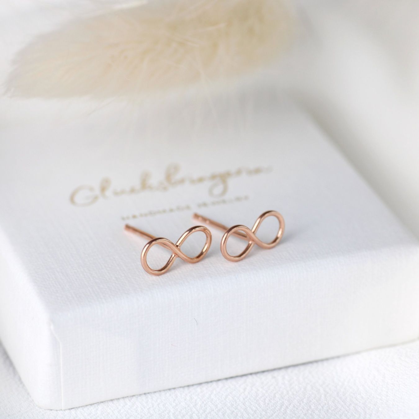 Orecchini pendenti & Orecchini a lobo: Infinity Ohrringe 925 Silber rosévergoldet – Nuovo e nell'imballaggio originale da Stallikon venduto da Bergli18 1