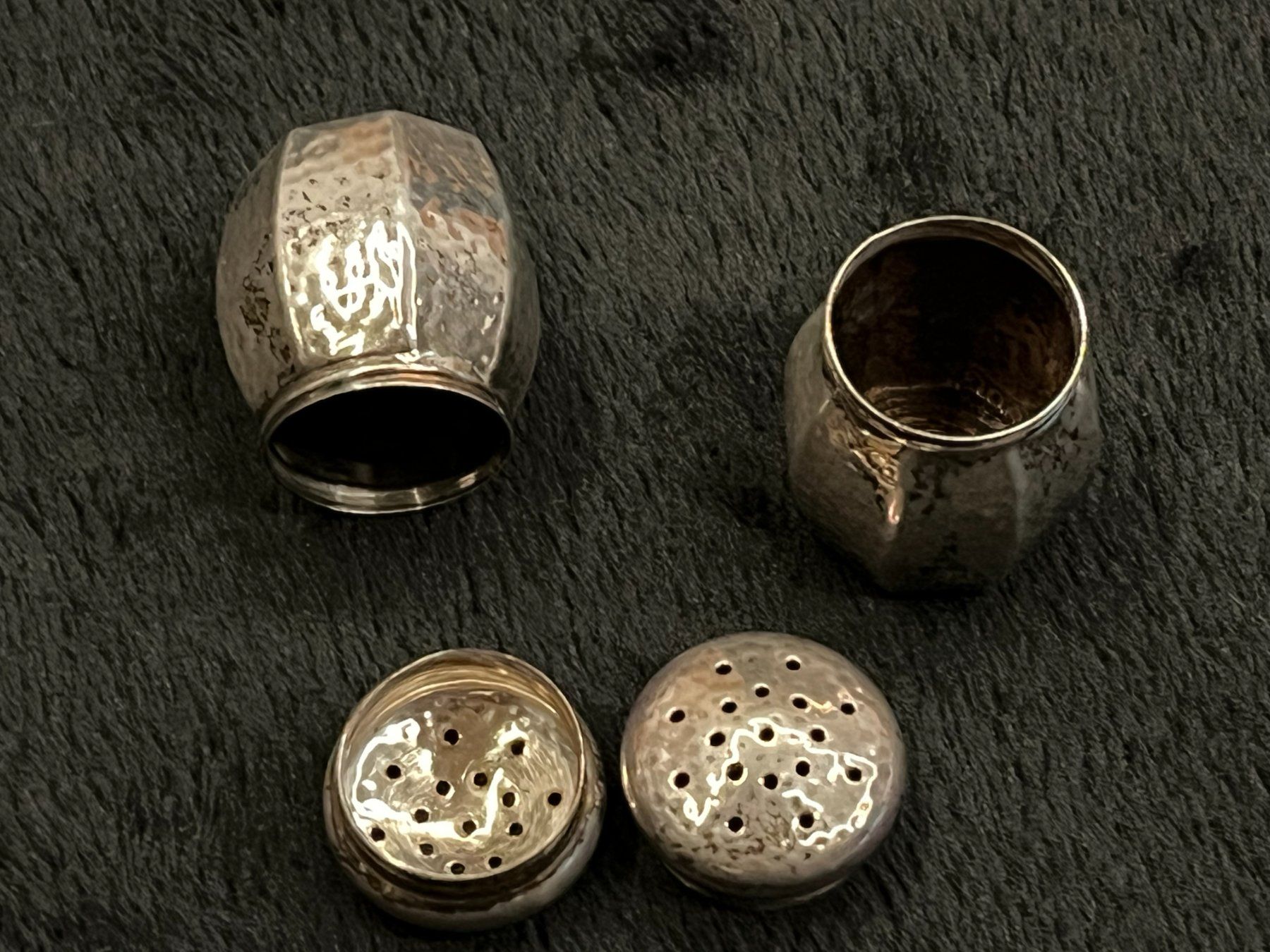 Elettrodomestici da cucina: Salz und Pfeffer Streuer Silber 925 – Usato da Bettwiesen venduto da wicking27 2